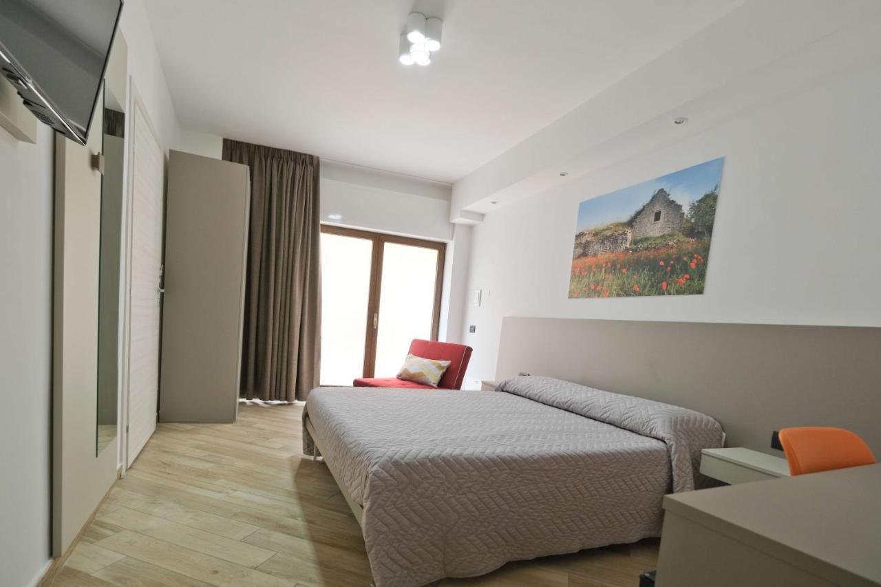 Il Porto Affittacamere B&B Brindisi Kültér fotó